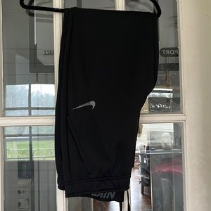 Nike men’s athletic pants